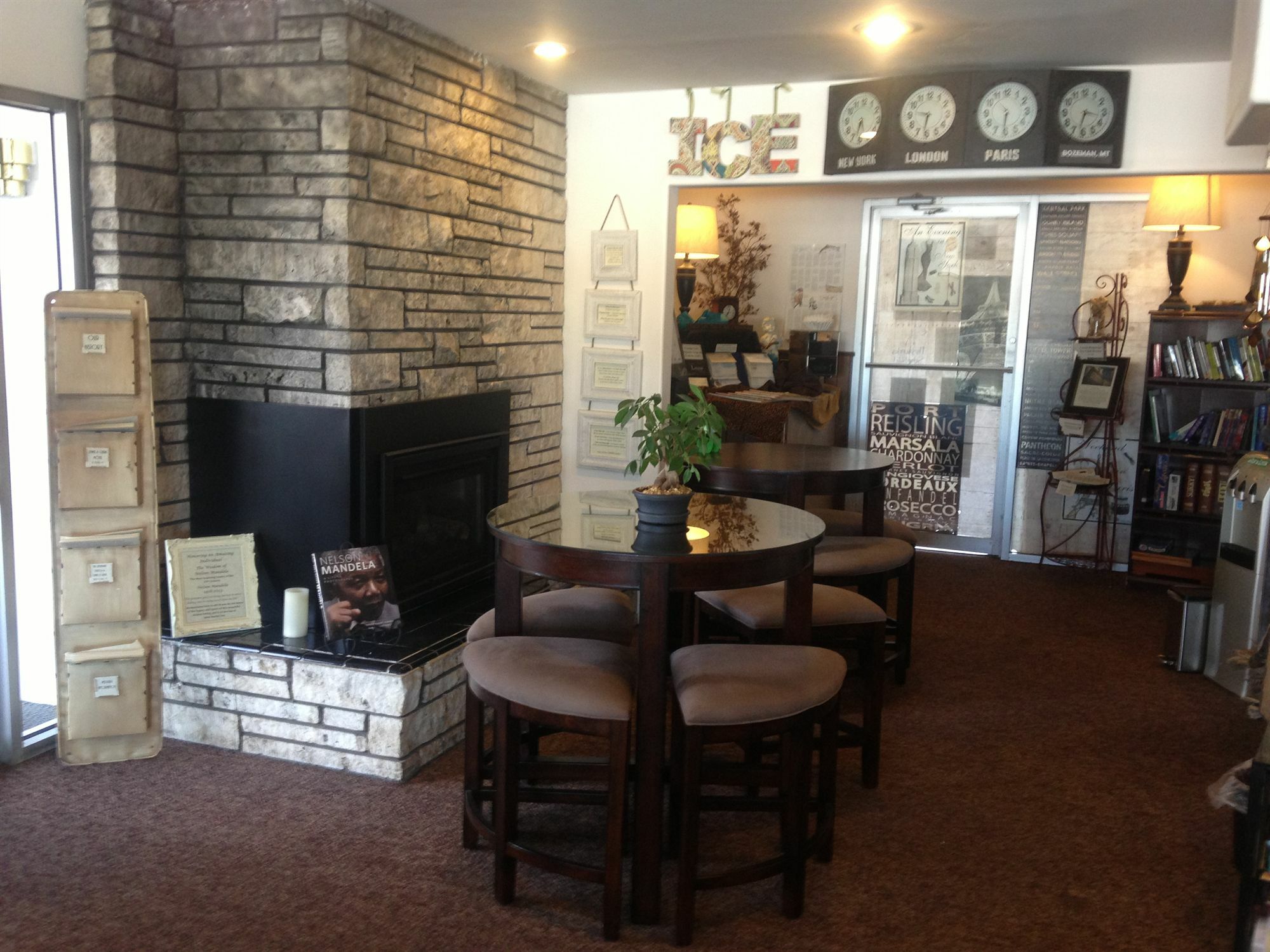 Lewis & Clark Motel - โบซแมน ภายนอก รูปภาพ